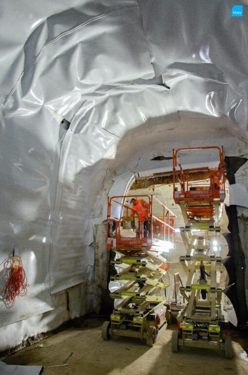 Installation of VLDPE Tunnel Liner membrane to a cross passage