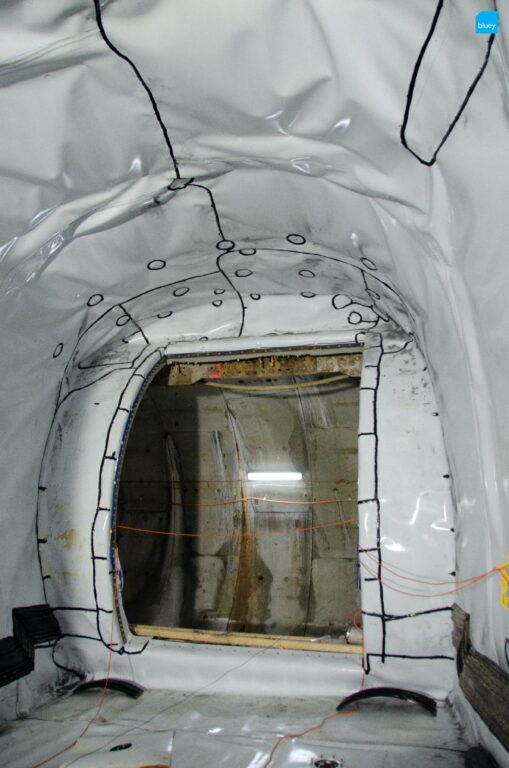 Installation of VLDPE Tunnel Liner membrane to a cross passage